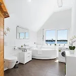 Apartment Port 55