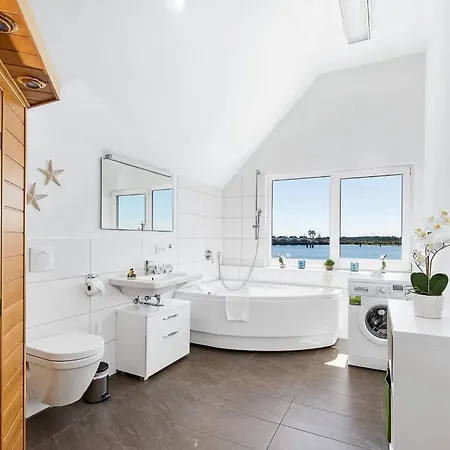 Апартаменты Port 55