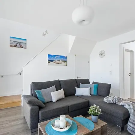 Apartment Port 55 *